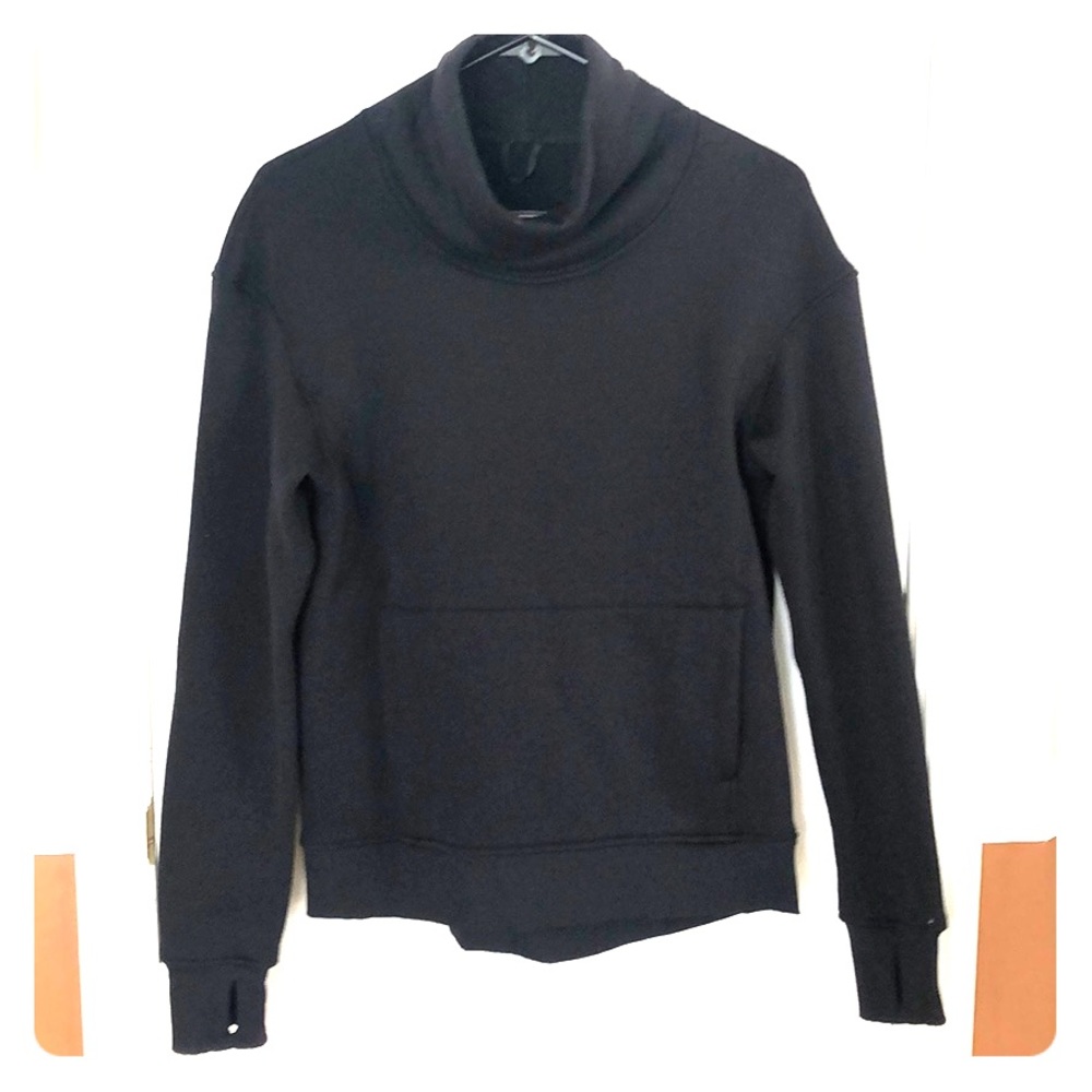 Lululemon Embrace the Space pullover